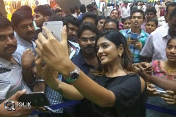 AmiThumi Movie Team Promotions at Vijayawada